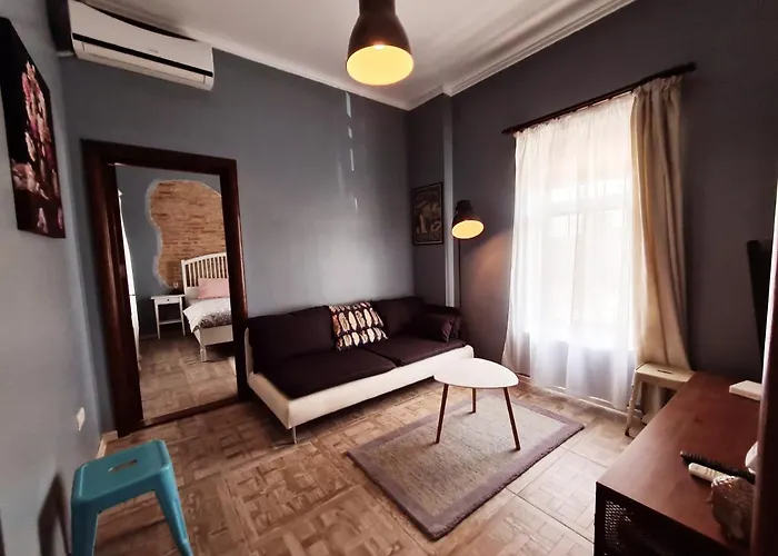 Zig Zag 5- Old Town コンスタンツァ